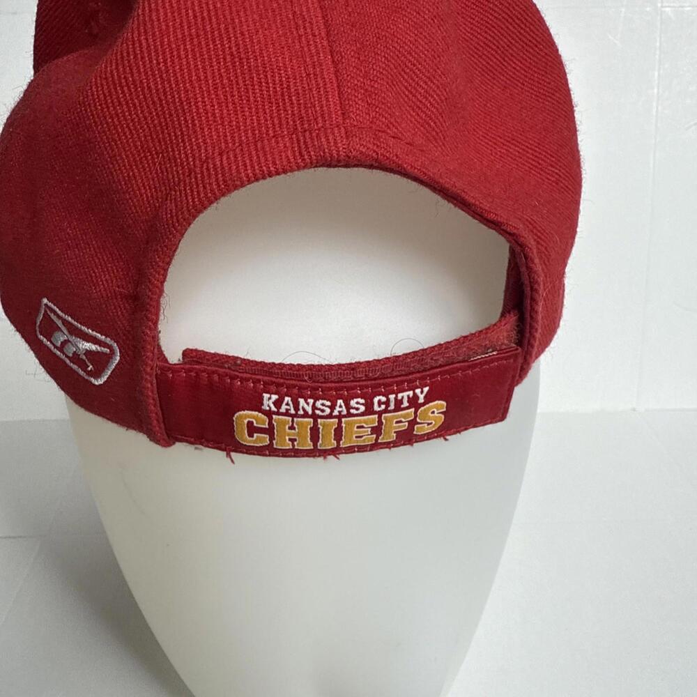VINTAGE 2002 KANSAS CITY CHIEFS REEBOK ON FIELD ADJUSTABLE EMBROIDERED CAP - Picture 3 of 4